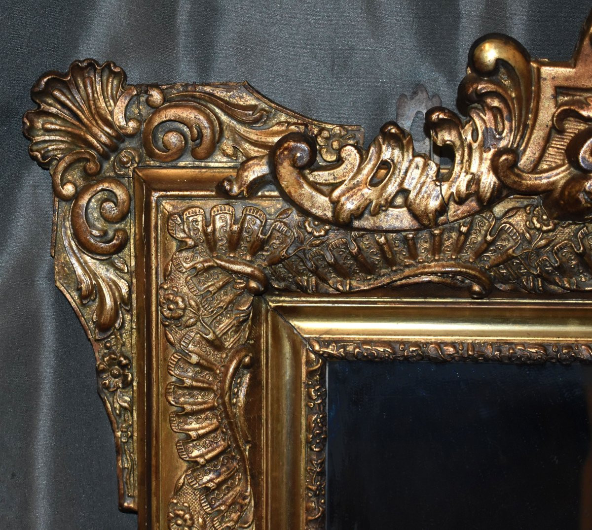 Large Louis XV Style Pediment Mirror, Napoleon III Period, Wooden And Gilded Stucco Mirror   -photo-4