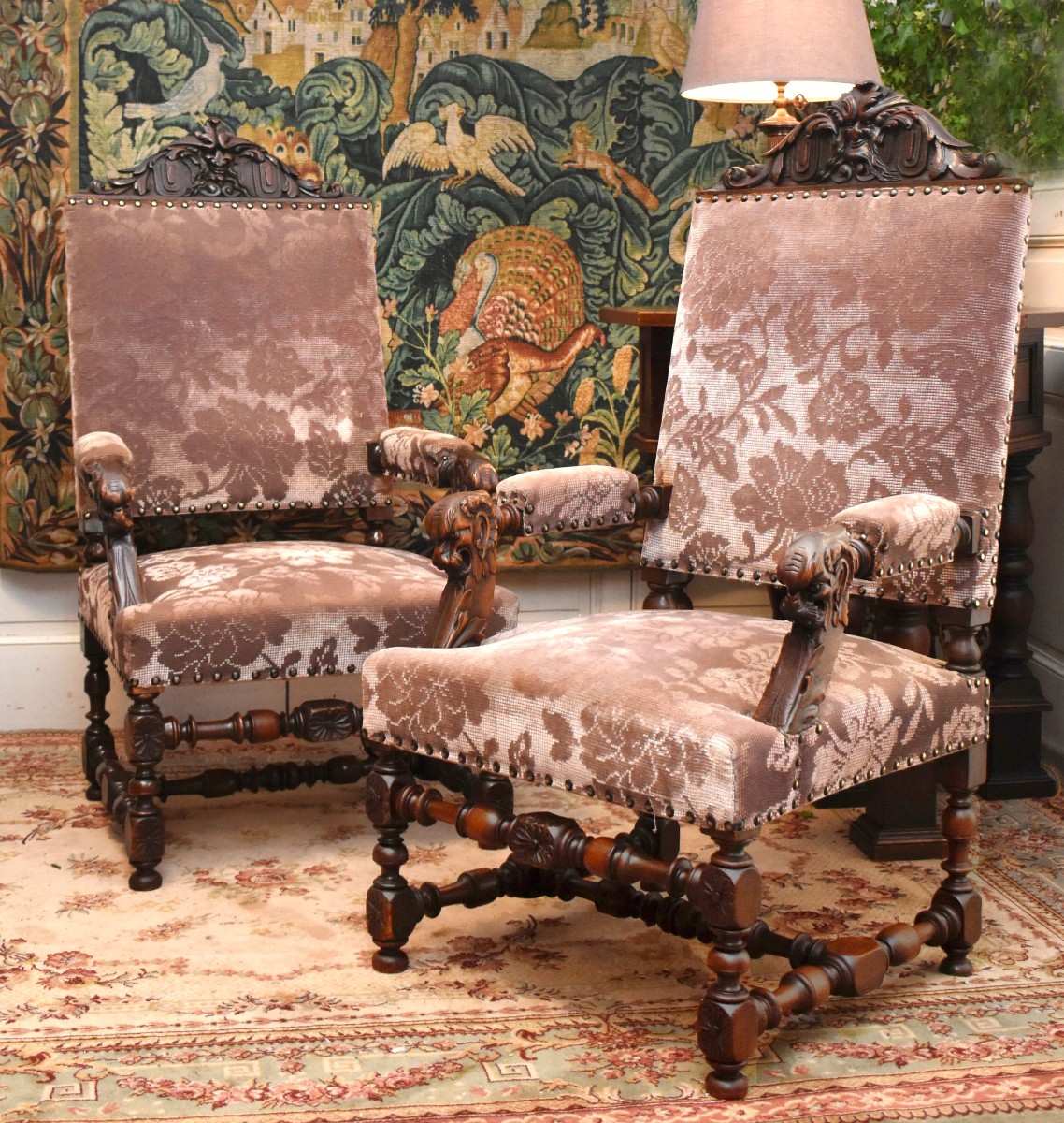 Paire De Fauteuils d'Apparat De Style Renaissance,  Sièges  XIXe En Noyer Massif, Tissu Velours-photo-2