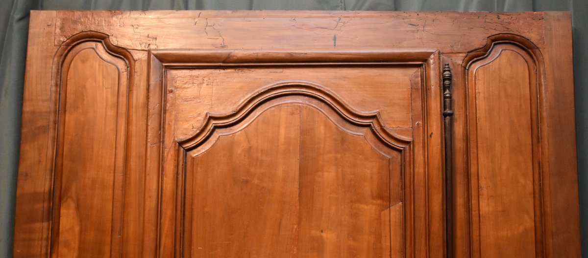 Façade d'armoire à 1 porte , élément de boiserie , bonnetière en cerisier de style Louis XIV, -photo-1