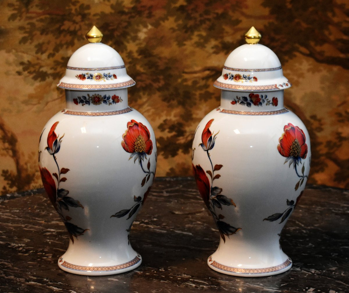 Paire de pots couverts, vases en porcelaine de Limoges, potiches , décor floral, bouquet fleurs-photo-4