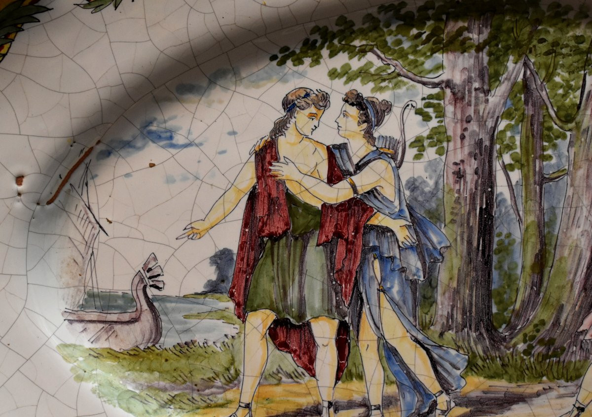 Large Decorative Earthenware Dish In The Style Of Urbino Majolica (italy), Depicting An Antique Scene -photo-1