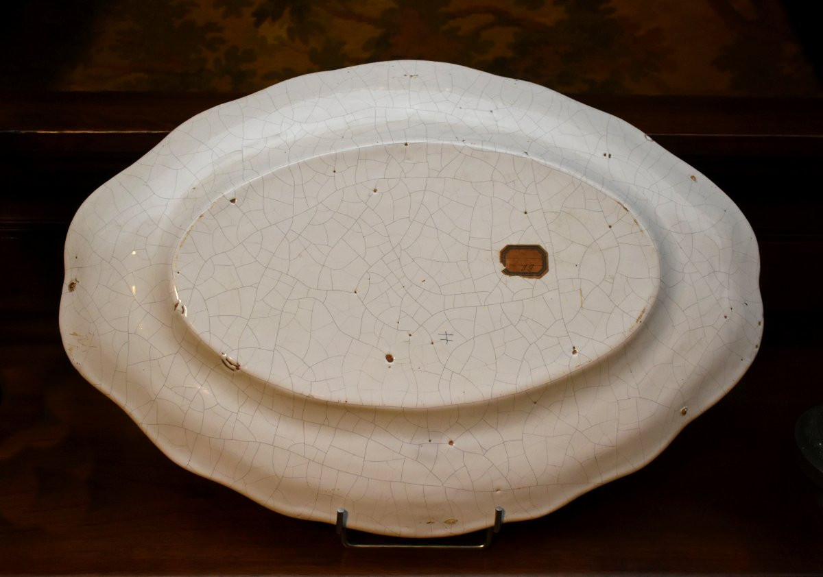 Large Decorative Earthenware Dish In The Style Of Urbino Majolica (italy), Depicting An Antique Scene -photo-7