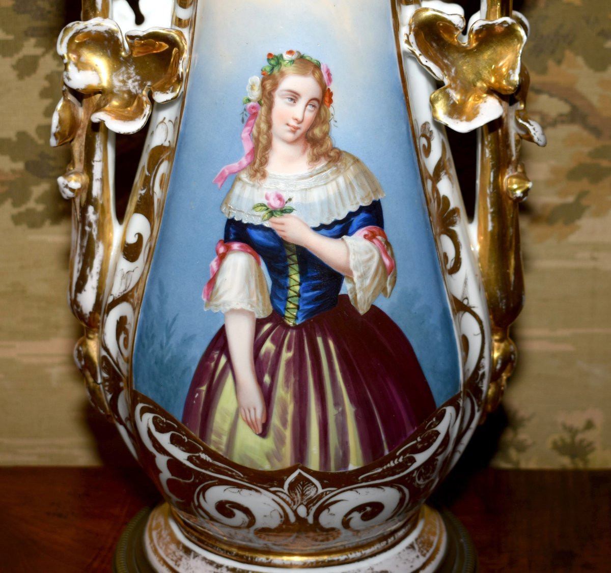 Grand Pied de Lampe en Porcelaine de Limoges , décor personnage peint à la main , XIXème . -photo-4