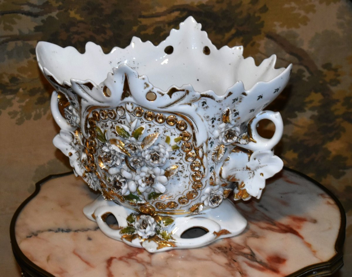 Grande Coupe, Important Vase En Porcelaine De Limoges, Jardinière Napoléon III à Décor  relief -photo-4