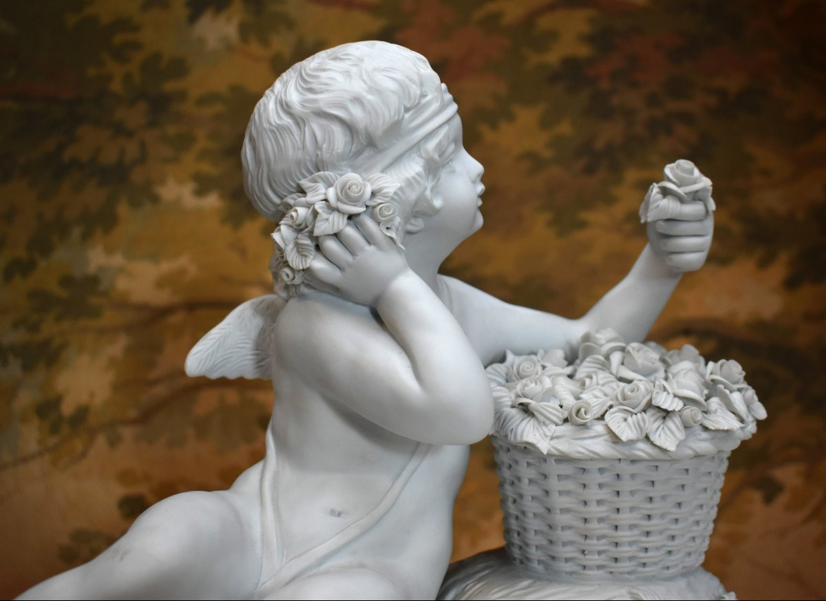 groupe en biscuit de porcelaine blanche d'après B.  Rezl , statue, sculpture angelot art déco-photo-2