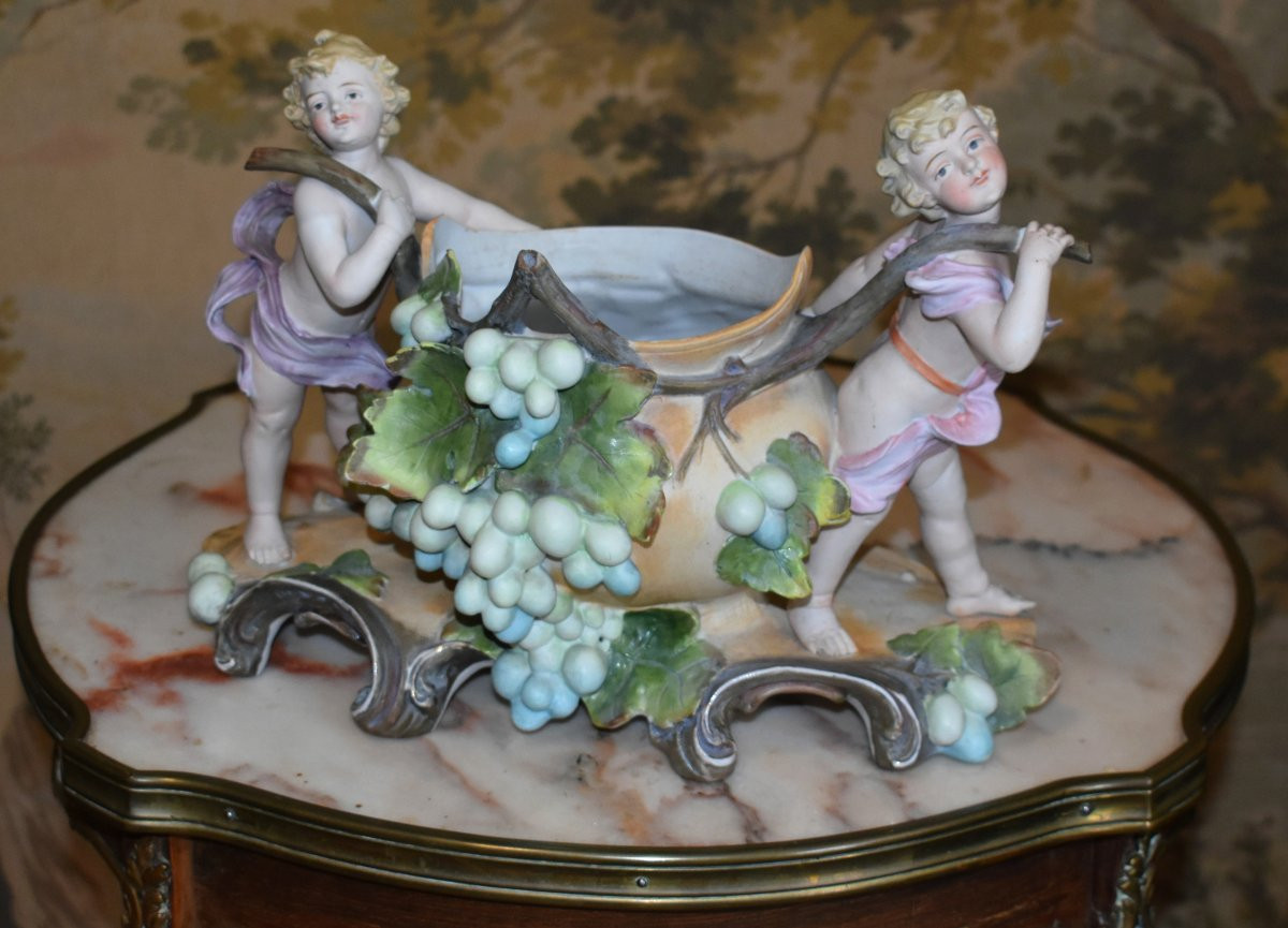 Table Centerpiece, Polychrome Biscuit Figure, Planter Bowl With Bunches Of Grapes, 2 Cherubs-photo-3