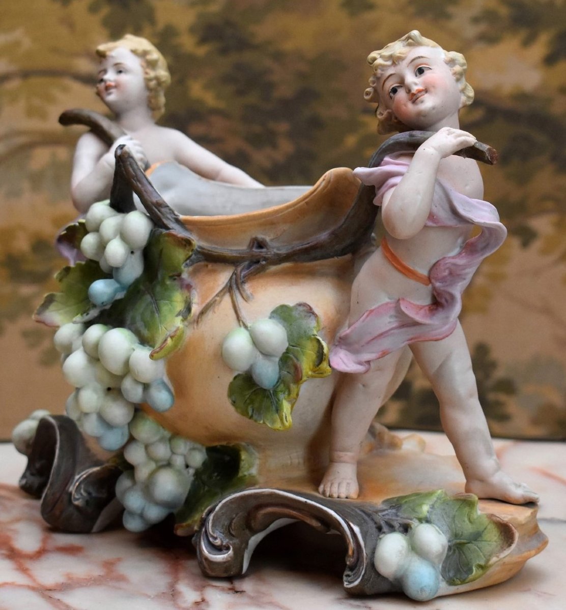 Table Centerpiece, Polychrome Biscuit Figure, Planter Bowl With Bunches Of Grapes, 2 Cherubs-photo-3