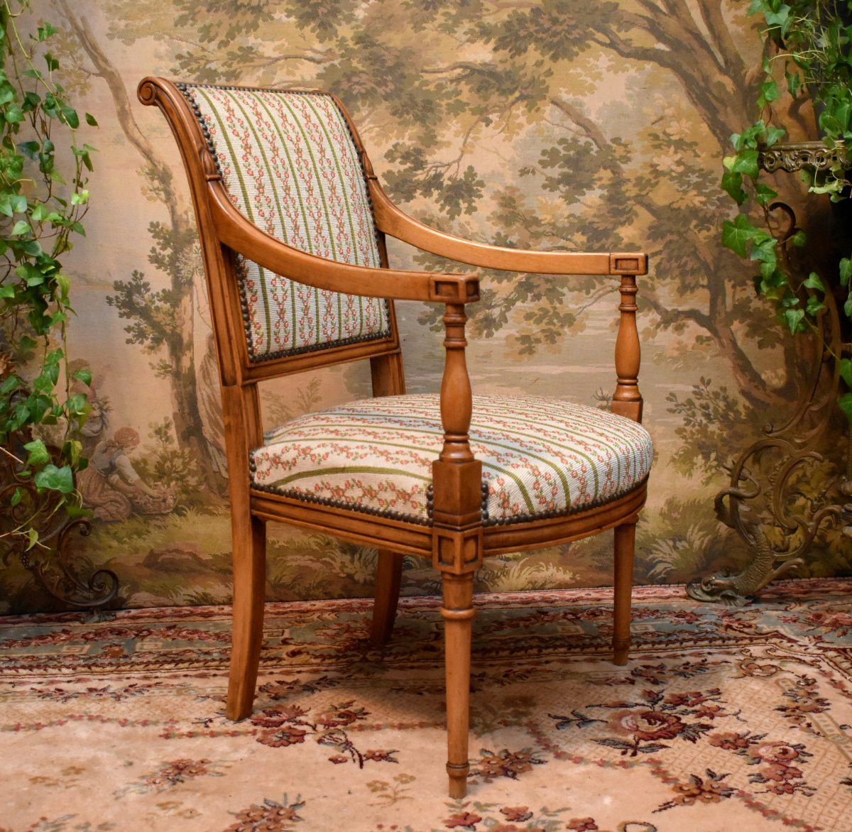 Paire De Fauteuils De Style Directoire, Sièges à Garniture Tapisserie Aux Petits Points, -photo-4