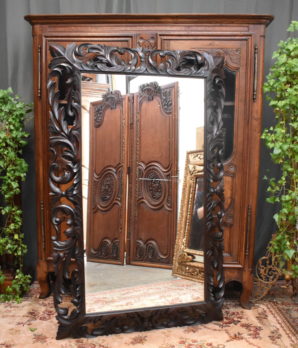 Important Miroir En Bois Sculpté Et Ajouré, Style Renaissance , chêne ,  Fin Du XIXe Siècle    