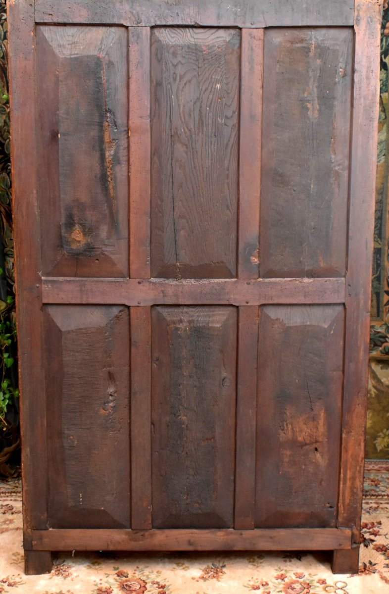 Petite Armoire Louis XIII à  4 Portes En Noyer, Buffet  à Quatre Vantaux , Pointes De Diamants -photo-8