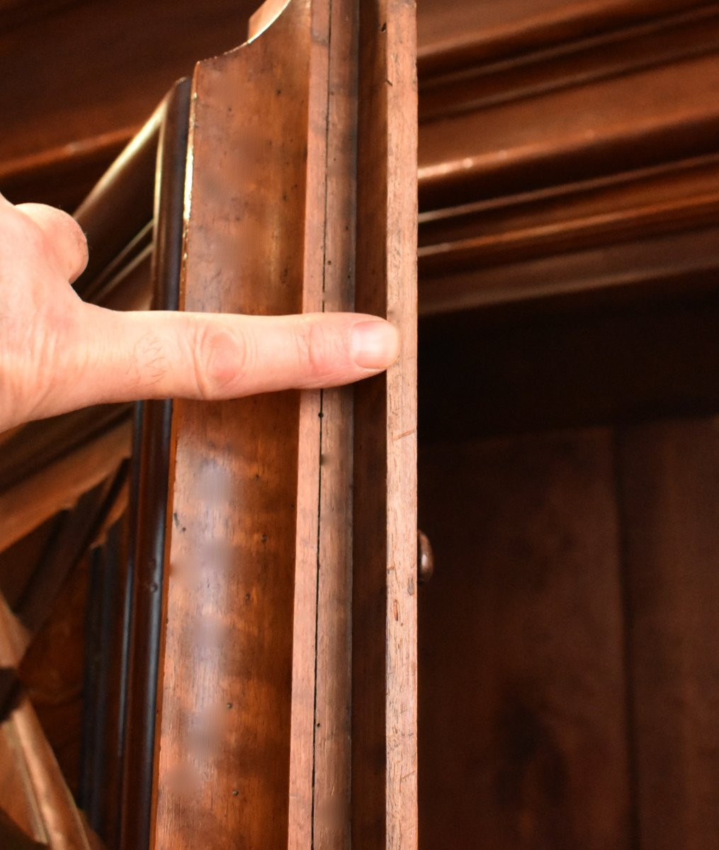 Louis XIII Style Wardrobe In Solid Walnut With Diamond-point Inlay, 2 Doors And 1 Drawer In The Cabinet-photo-4