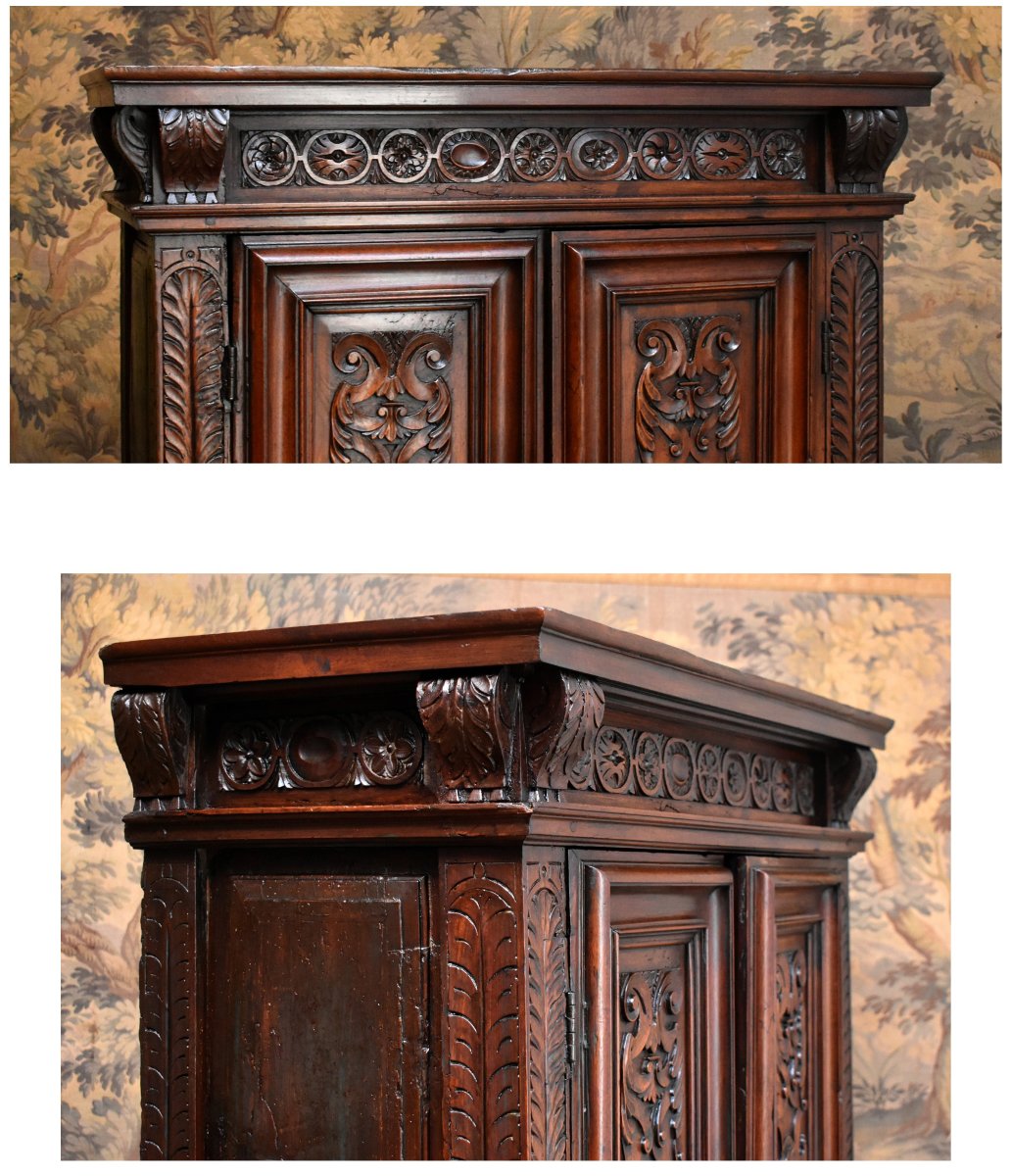 Renaissance Diminutive Buffet, Double Recessed Body, Solid Walnut, Early 17th Century-photo-4