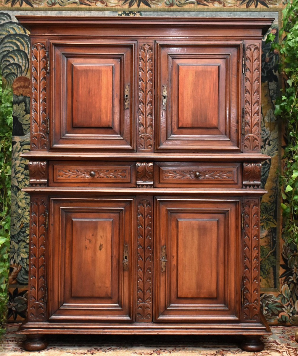 4-door Sideboard, Walnut, Renaissance - Louis XIII Period, Four-leaf Wardrobe, 17th Century-photo-3