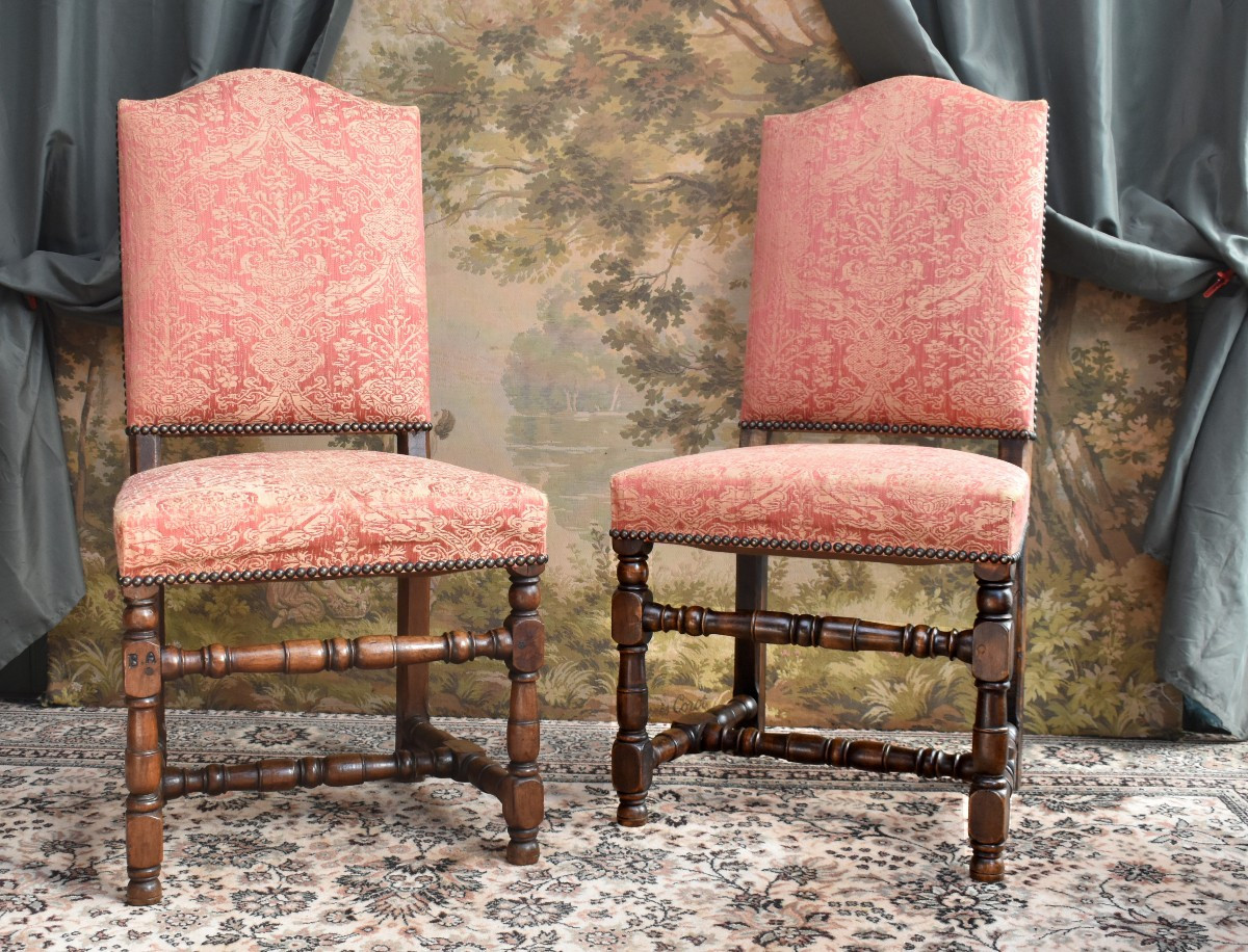 paire de chaises haut dossier Louis XIII - Louis XIV  avec marque d'inventaire , XVIIe et XIXe