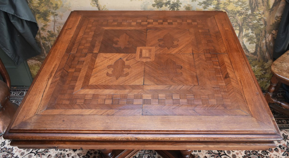 Table carrée de style Renaissance - Louis XIII en chêne et marqueterie,  guéridon, table à jeu -photo-1