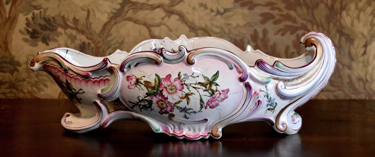 Grande Jardinière En Faïence, Coupe dans le goût de  Clamecy, Centre De Table décor rocaille -photo-2
