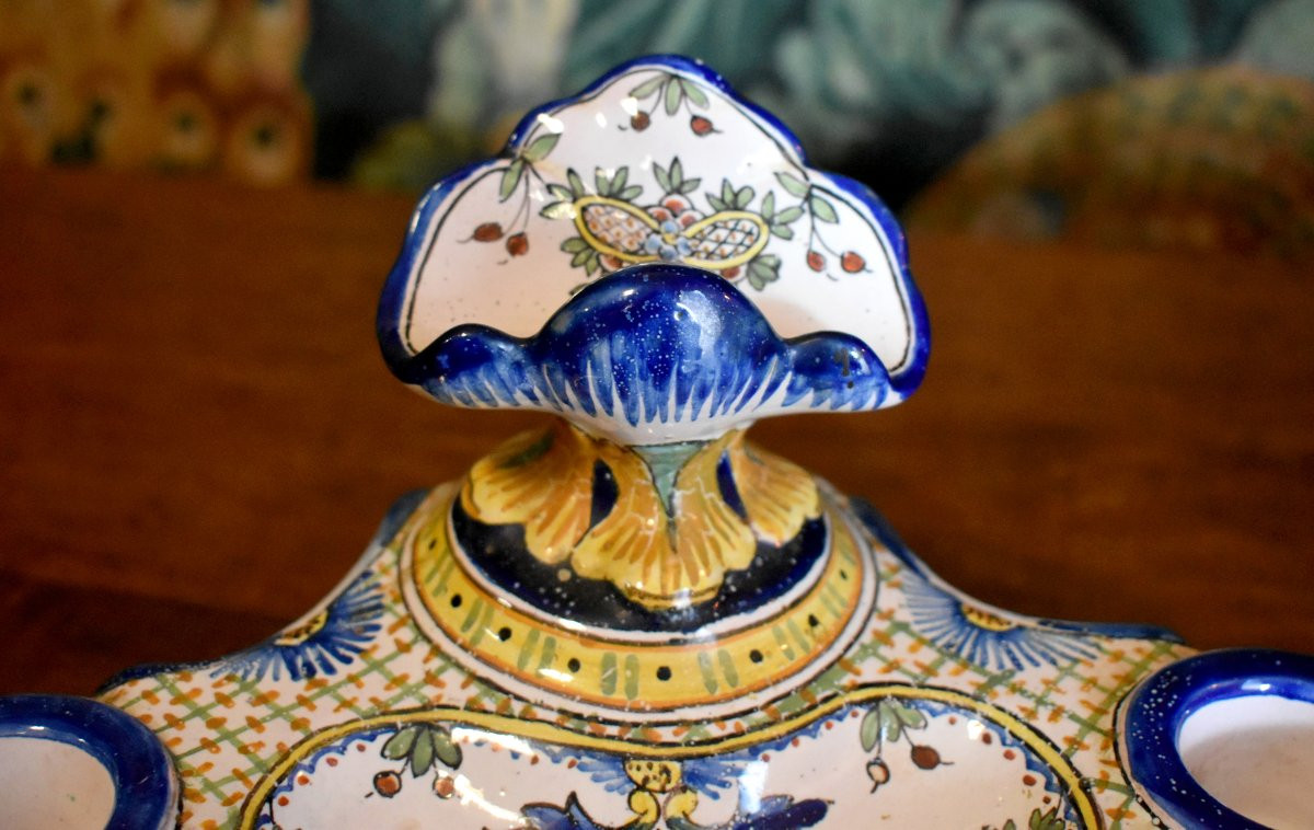 Antoine Montagnon, Large Nevers Earthenware Two-cup Inkwell And Penholder-photo-3