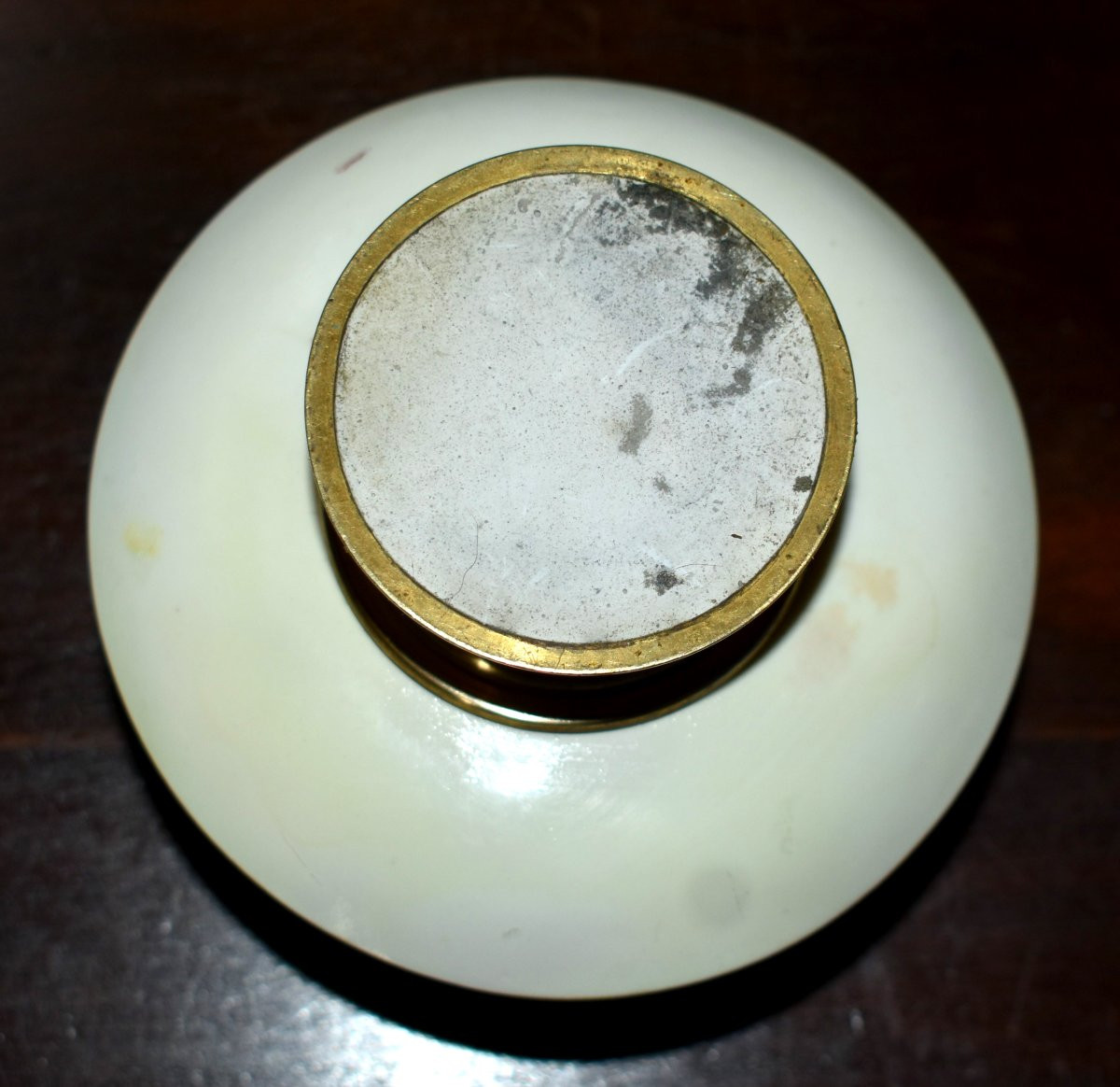 Pyrogen Mounted On Porcelain Dish And Brass Base, Bar Ashtray And Match Holder.-photo-8