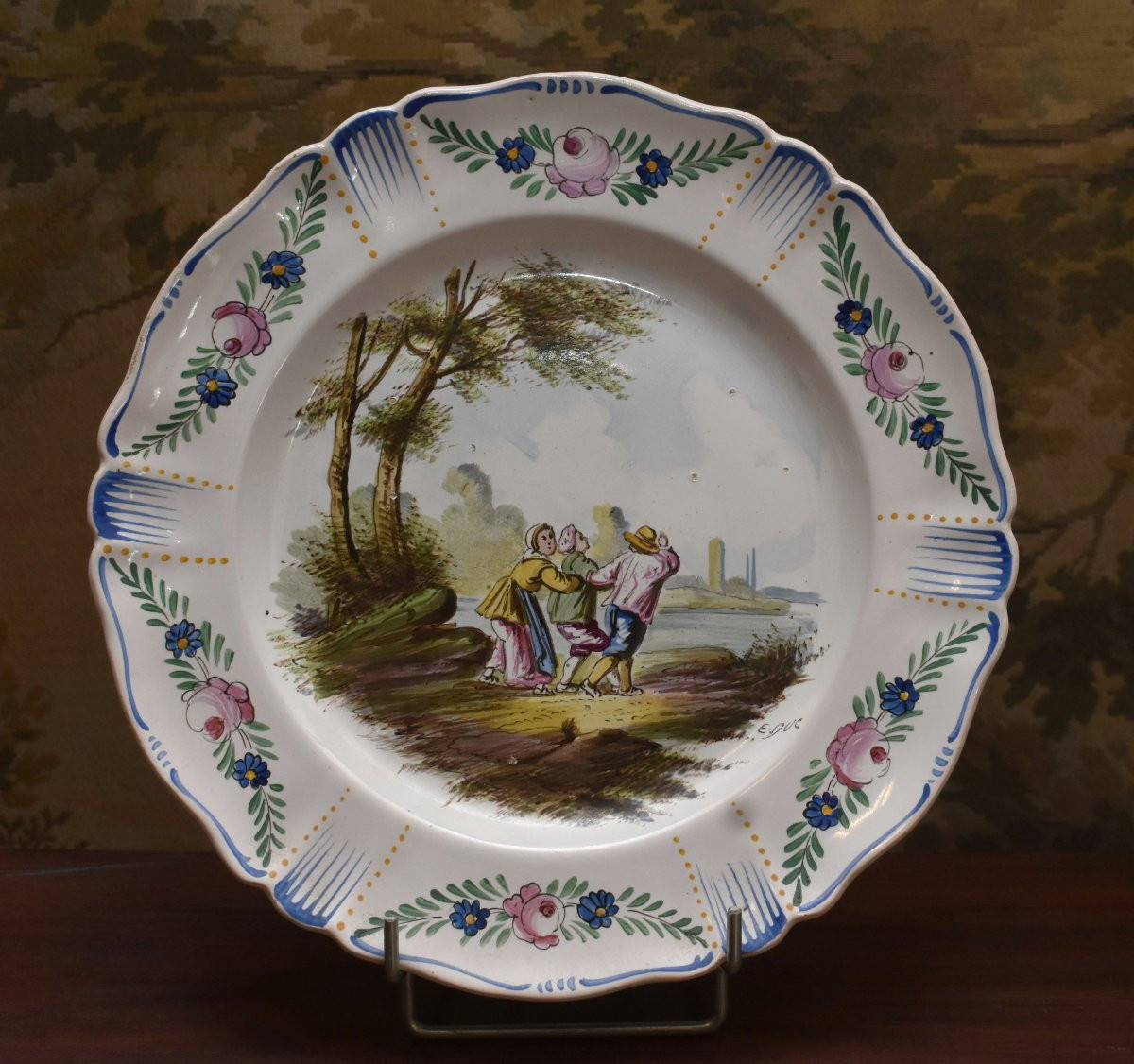 paire d'assiettes décoratives en faïence  de Langeais ,  d'après D. Teniers , scènes paysannes -photo-3