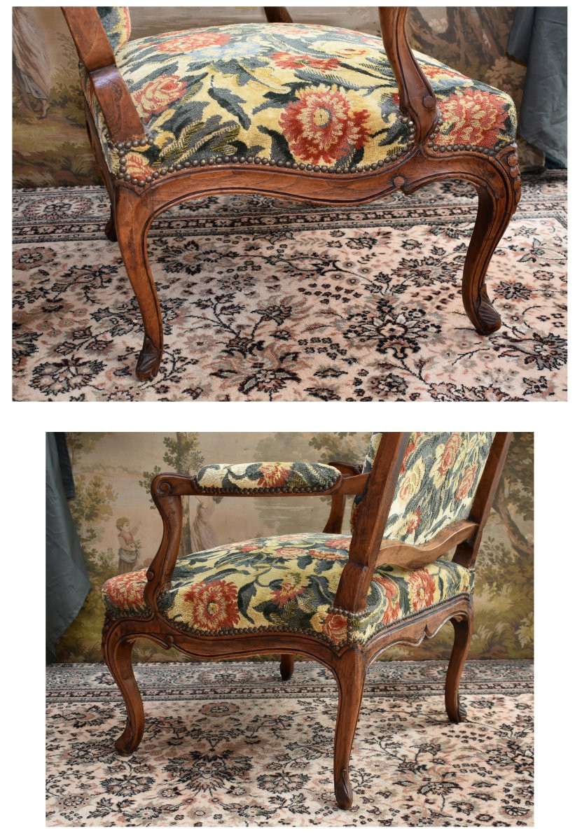 Louis XV Period Armchair, La Reine Flat Back, 18th Century. Velvet Curly Fabric.-photo-3