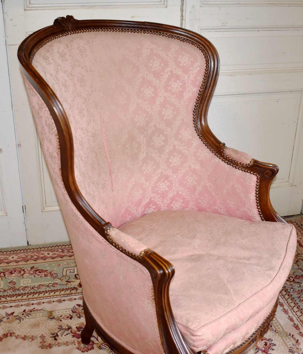 Bergère à haut et large dossier dite en confessionnal  de style Louis XV ,  XIXe -photo-3