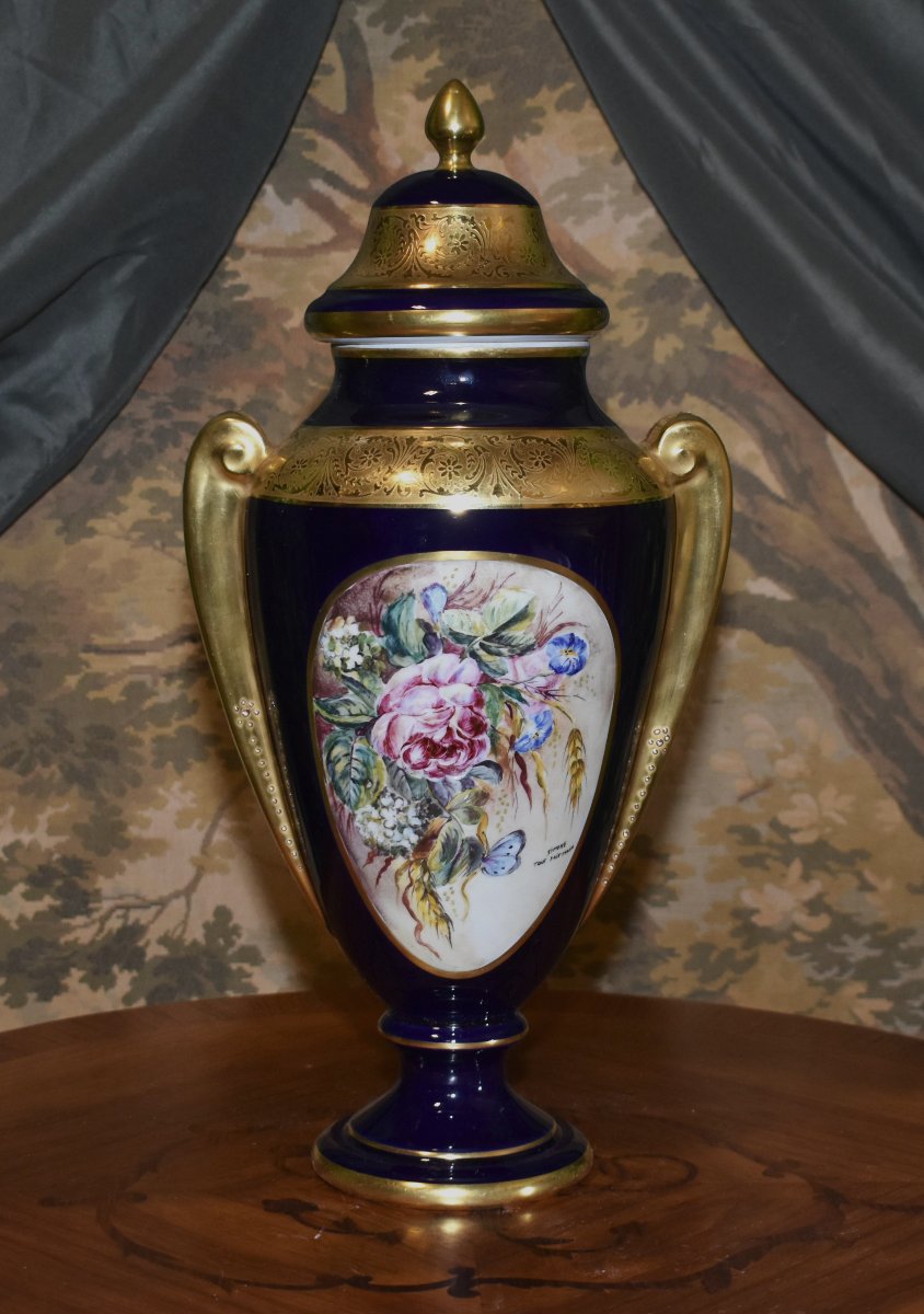 Grand Vase ,  pot couvert En Porcelaine De Limoges, Bleu De Four , incrustation or , S .Clavaud-photo-2