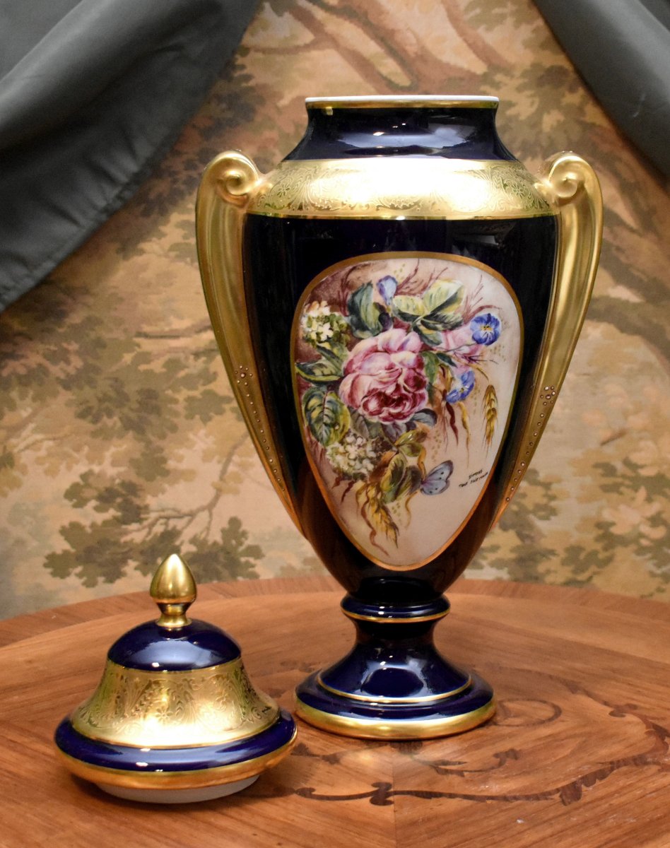Grand Vase ,  pot couvert En Porcelaine De Limoges, Bleu De Four , incrustation or , S .Clavaud-photo-4
