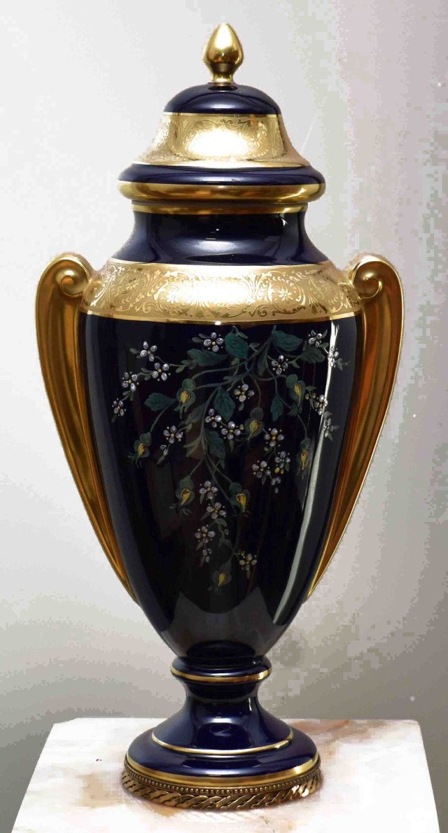 Large Vase In Limoges Porcelain, Pot Covered In Oven Blue And Double Gold Inlay-photo-3