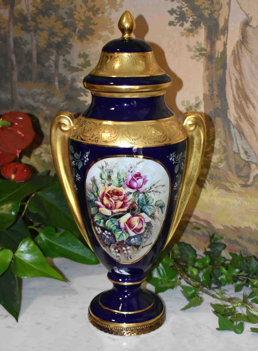 Large Vase In Limoges Porcelain, Pot Covered In Oven Blue And Double Gold Inlay