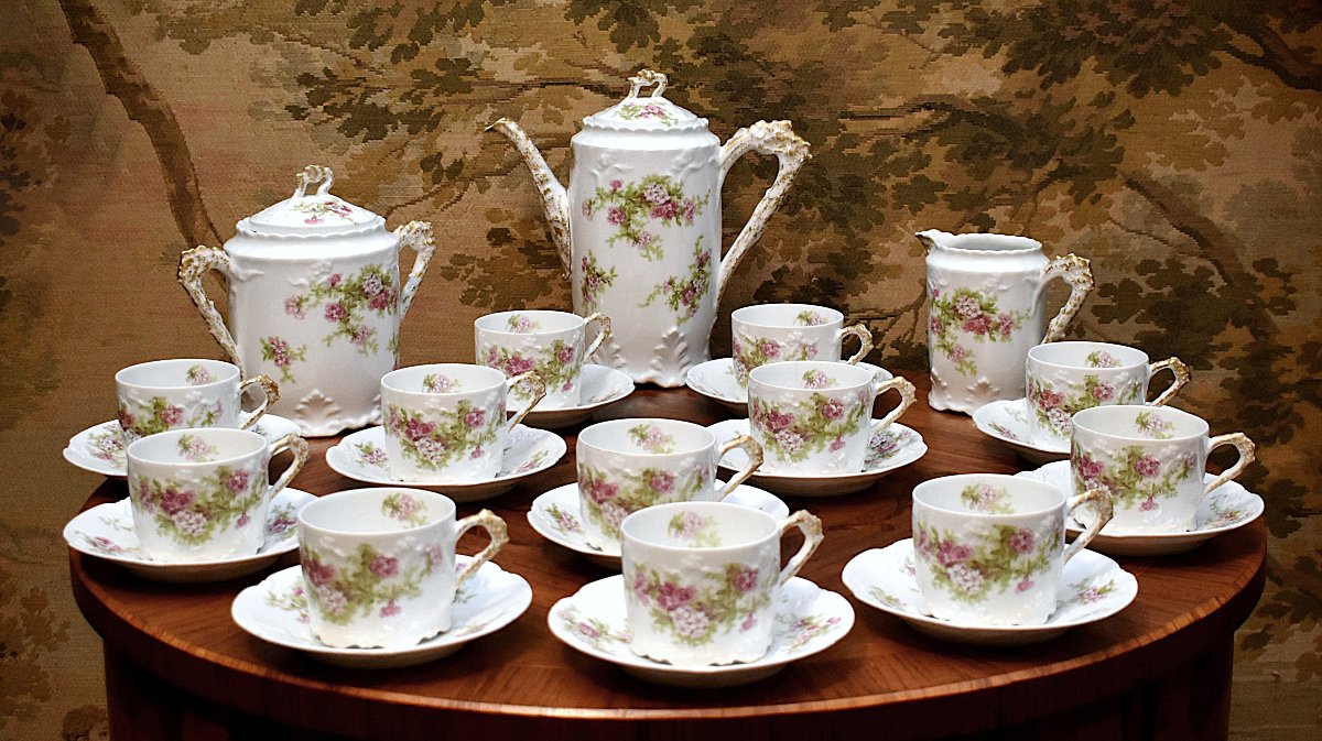 Plainemaison Limoges Porcelain Coffee Or Tea Service, Late 19th Century, Louis XV Rocaille Style