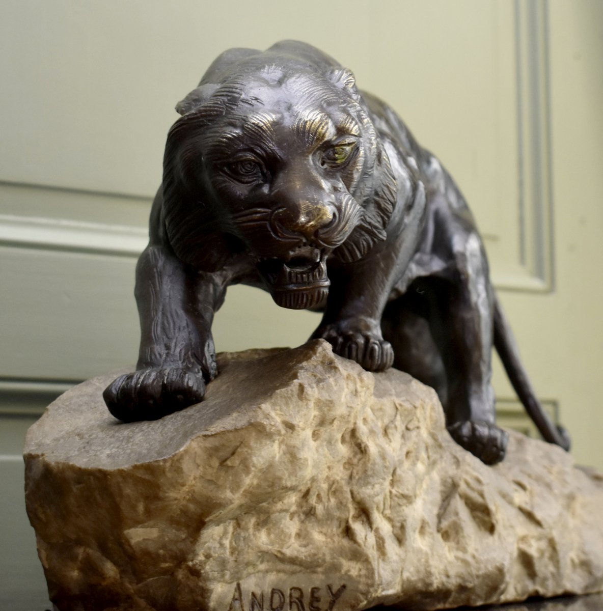James Andrey (19th–20th Centuries) *roaring Lioness On A Rock*, Bronze Animal Sculpture -photo-2