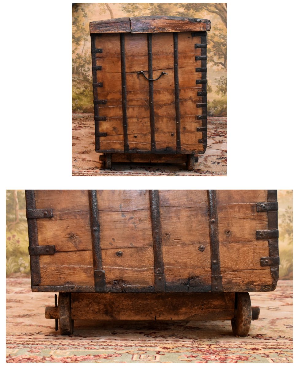 Grand Coffre de mariage du  Rajasthan, Malle sur 4 roues en bois,  fer,  Inde.  Asie, XIXe-photo-8