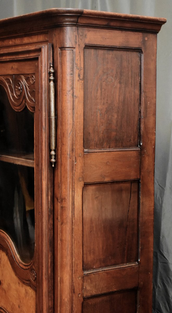 Armoire formant vitrine, petite bibliothèque Bressane  à 2 portes , Bresse de style Louis XV, -photo-8