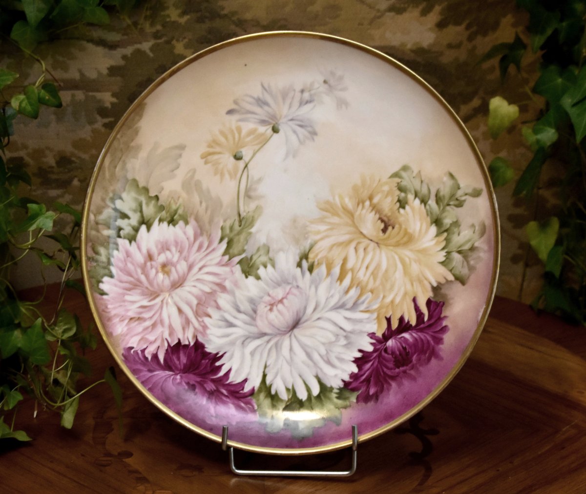 Grand Plat Décoratif En Porcelaine De Limoges Peint à la Main, Décor Floral, Signé Malinvaud 