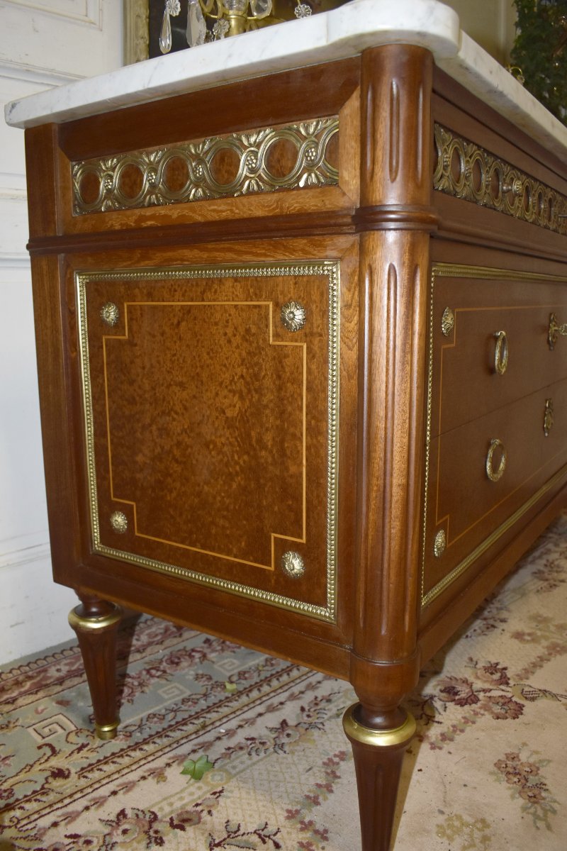 Commode de style Louis XVI Marquetée Et Ornementation De Bronze  ,  Marqueterie, Revel (31)  -photo-1