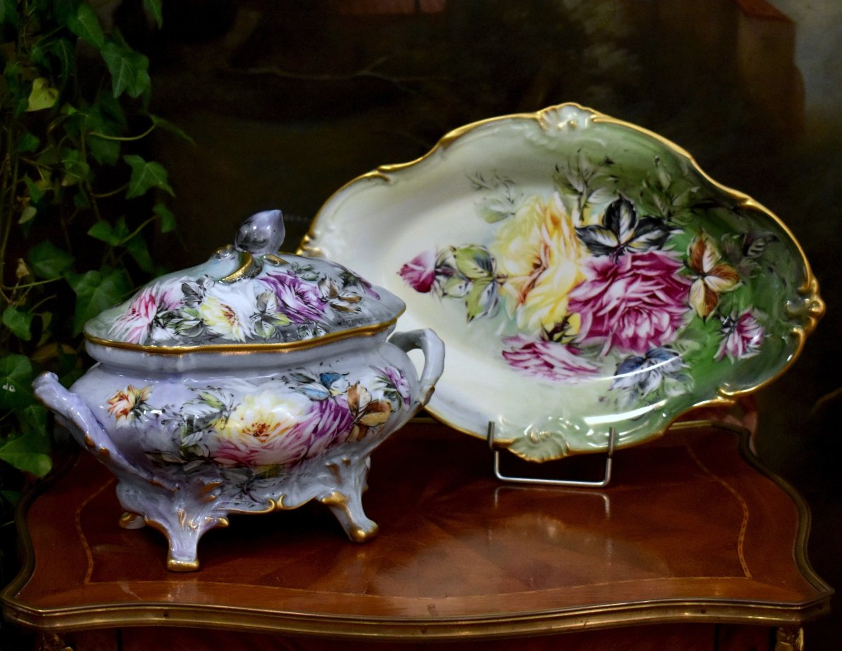  Caffy Limoges, porcelaine décorative à  décor de roses peintes à la main. plat et soupière 