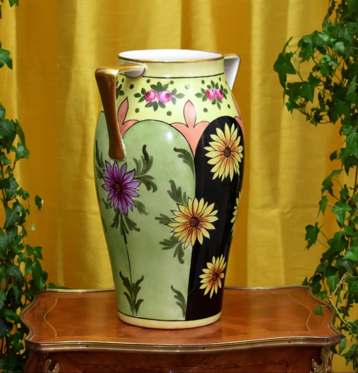 F. Quinque, vase En Porcelaine De Limoges manufacture Tressemanes -Vogt, roses et marguerites  -photo-4