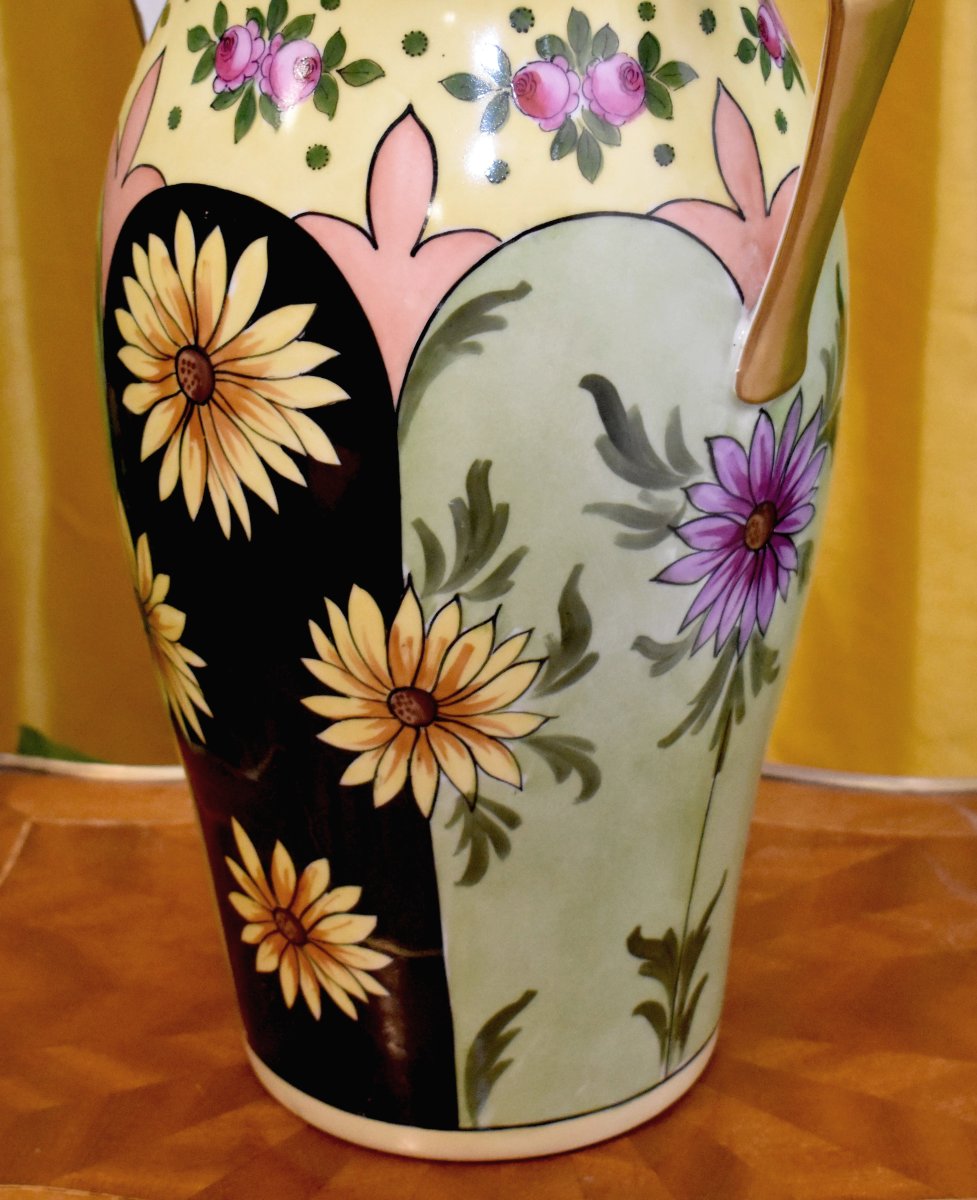 F. Quinque, vase En Porcelaine De Limoges manufacture Tressemanes -Vogt, roses et marguerites  -photo-3