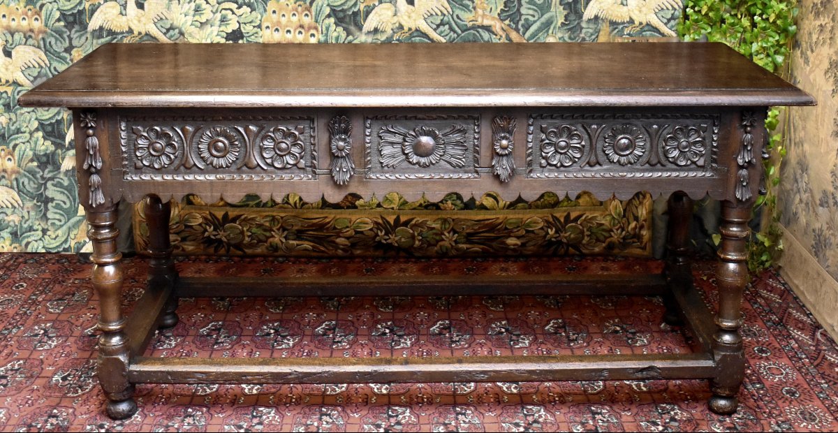 17th-century Dining Table Made Of Solid Oak, Renaissance Style, With A Console Design-photo-3