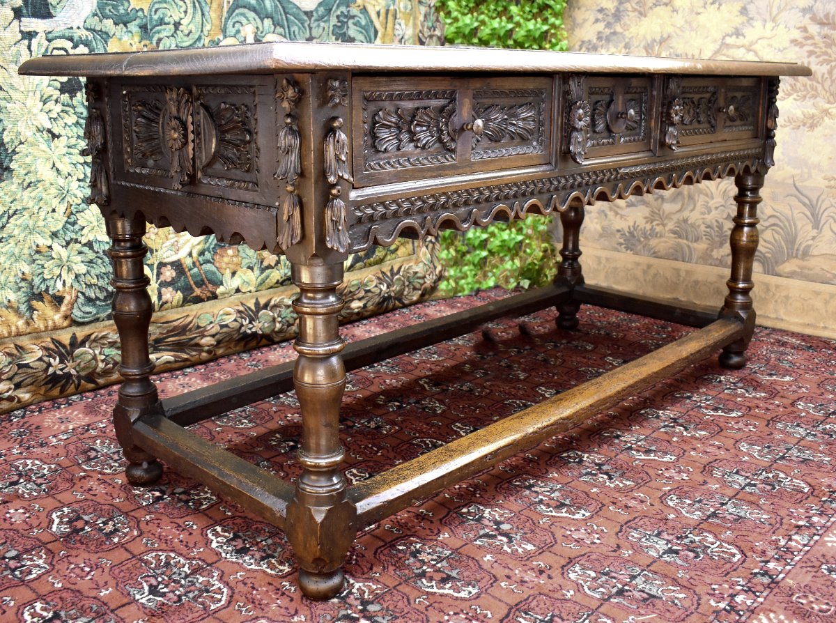 17th-century Dining Table Made Of Solid Oak, Renaissance Style, With A Console Design-photo-4