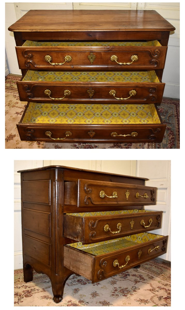 Commode Louis XV , Epoque XVIIIe siècle  en Cerisier Et Chêne Massif,  région Castres Languedoc-photo-2