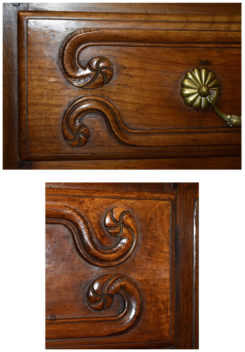 Commode Louis XV , Epoque XVIIIe siècle  en Cerisier Et Chêne Massif,  région Castres Languedoc-photo-6