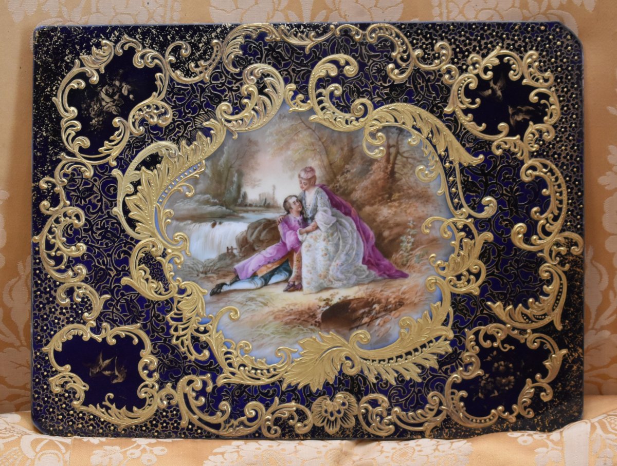 Ch. Barbois. Limoges Porcelain Plate Decorated With A Romantic Scene, Featuring Kiln Blue And Gold Leaf.-photo-2