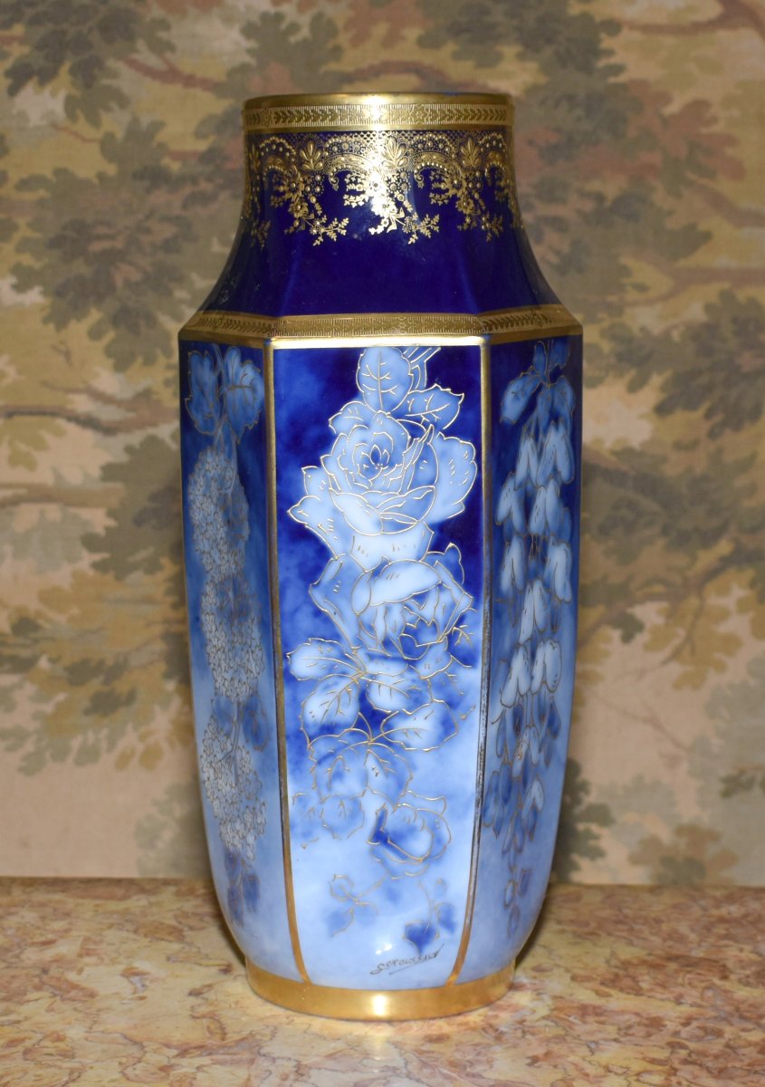 Limoges Porcelain Vase By P. Pastaud, In Shades Of Blue, With Gold Inlay On A Blue Fired Finish -photo-3