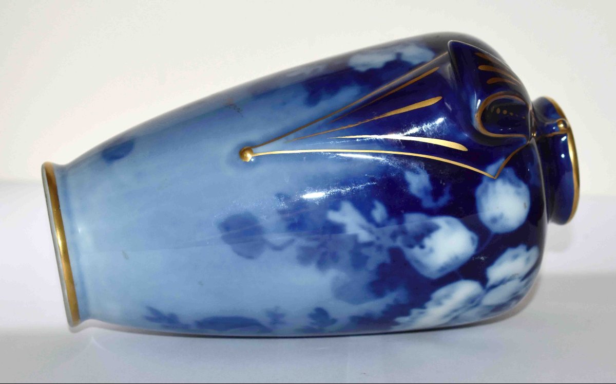 Poujol, Limoges Porcelain Vase, Roses In Shades Of Blue -photo-4