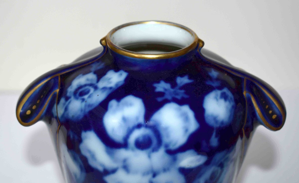 Poujol, Limoges Porcelain Vase, Roses In Shades Of Blue -photo-3