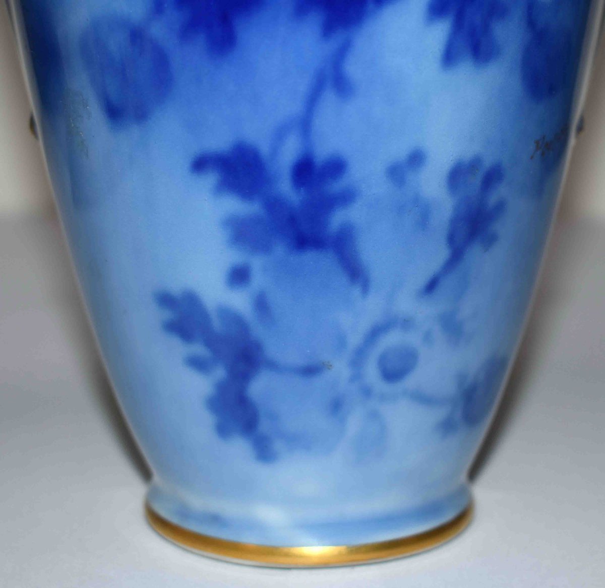 Poujol, Limoges Porcelain Vase, Roses In Shades Of Blue -photo-6