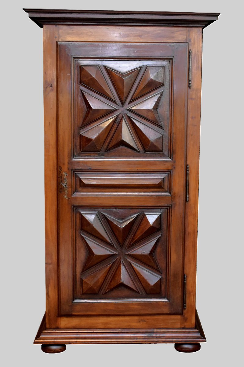 Louis XIII-style Wooden Dresser With Fruit Motifs And Miscellaneous Decorations, 1-door Cabinet, Diamond-shaped Nails -photo-2