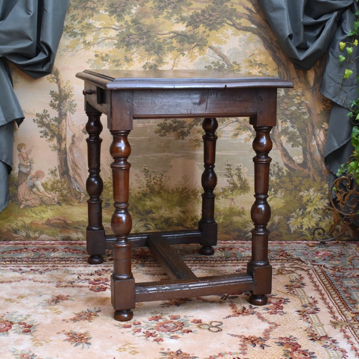 Small 18th-century Walnut Writing Table, 1-drawer Desk, Louis XIII – Louis XIV Style-photo-1