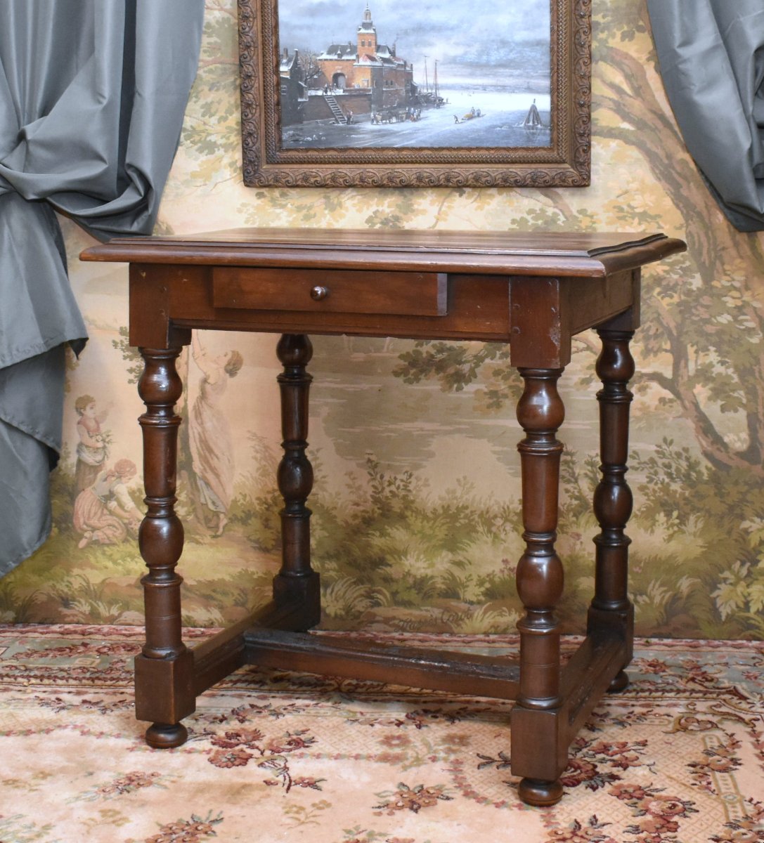 Small 18th-century Walnut Writing Table, 1-drawer Desk, Louis XIII – Louis XIV Style